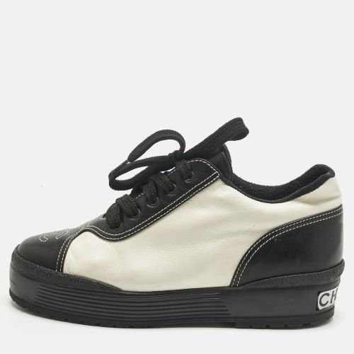 Leather CC Platform Sneakers Size 36 - Chanel - Modalova