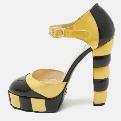 Yellow/ Patent Leather Platform Ankle Strap Pumps Size 39 - Chanel - Modalova