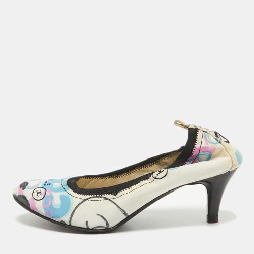 Graffiti Print Fabric CC Scrunch Pumps Size 39.5 - Chanel - Modalova