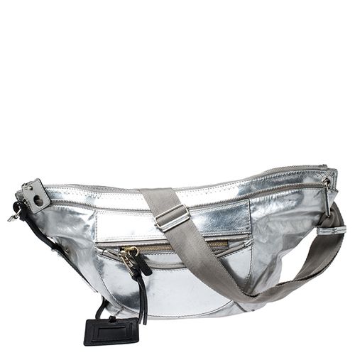 Metallic Leather Fanny Crossbody Bag - Chloe - Modalova