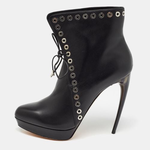 Leather Eyelet Detail Curve Heel Platform Ankle Boots Size 40.5 - Alexander McQueen - Modalova