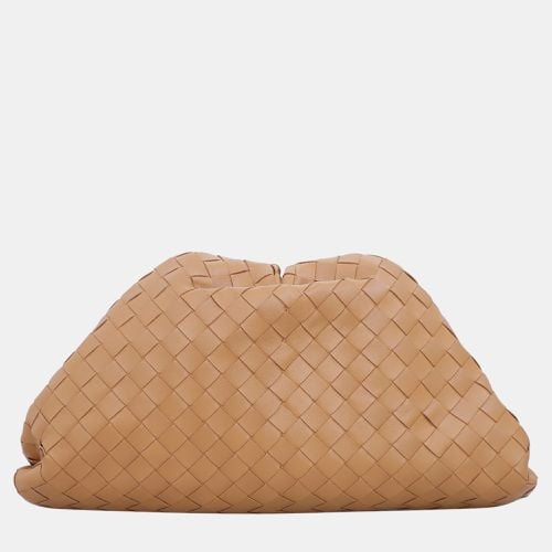 Intrecciato Leather Pouch Shoulder Bag - Bottega Veneta - Modalova