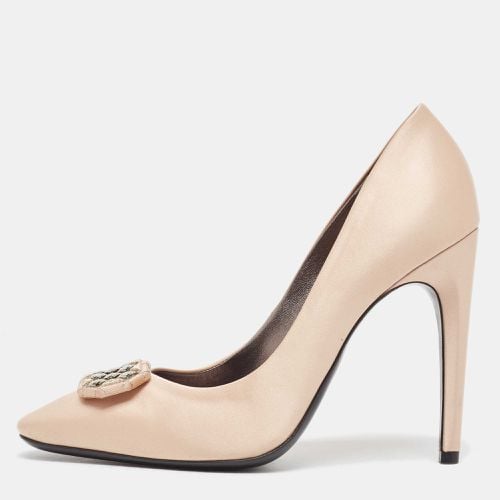 Satin Crystal Embellished Pumps Size 39 - Bottega Veneta - Modalova