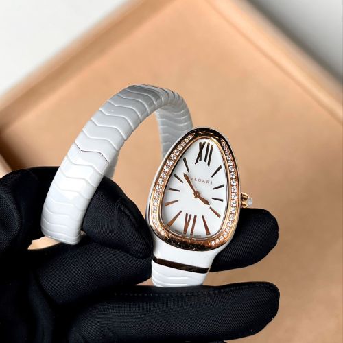 Diamond 18k Rose Gold Serpenti 102613 Quartz Women's Wristwatch 35 mm - Bvlgari - Modalova