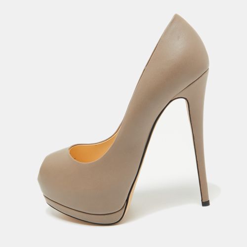 Leather Peep Toe Pumps Size 39.5 - Giuseppe Zanotti - Modalova