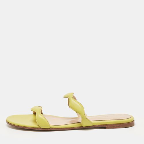 Leather Wavy Flat Slides Size 37 - Gianvito Rossi - Modalova