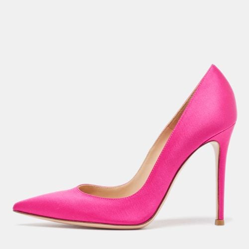 Satin Gianvito Pumps Size 39 - Gianvito Rossi - Modalova