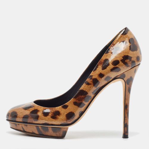 Beige Leopard Print Patent Round Toe Pumps Size 38 - Gina - Modalova