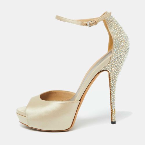 Satin Crystal Embellished Ankle Strap Peep Toe Platform Sandals Size 39 - Gucci - Modalova