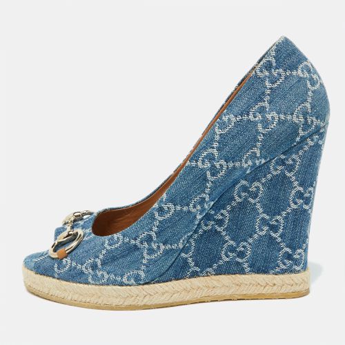 GG Denim Charlotte Horsebit Peep Toe Wedge Pumps Size 39.5 - Gucci - Modalova