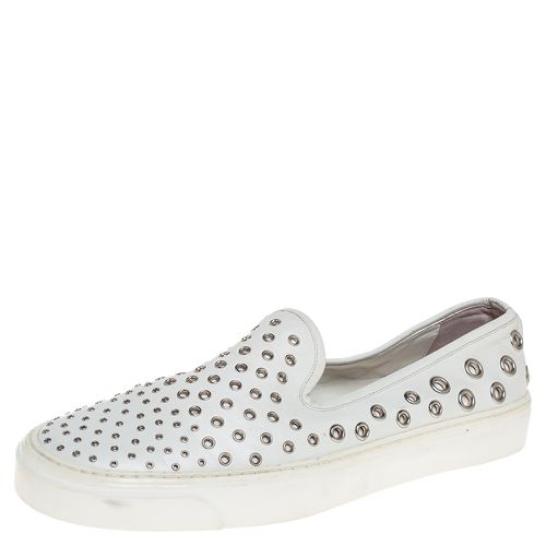 Leather Eyelet Embellished Slip On Sneakers Size 38.5 - Gucci - Modalova