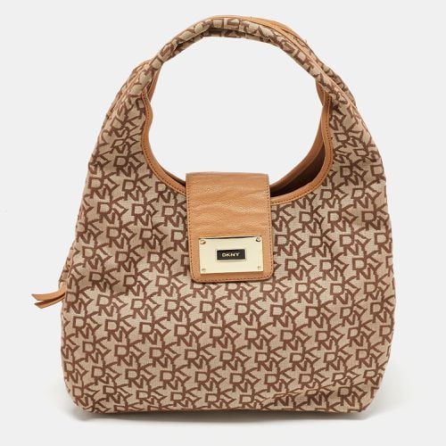 Signature Fabric and Leather Town and Country Hobo - Dkny - Modalova