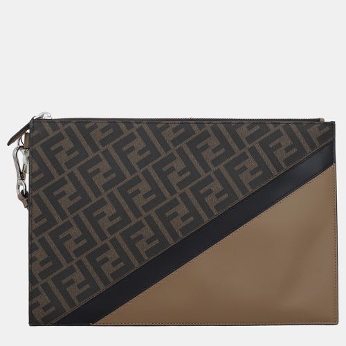 FF Diagonal Flat Wristlet Clutch - Fendi - Modalova