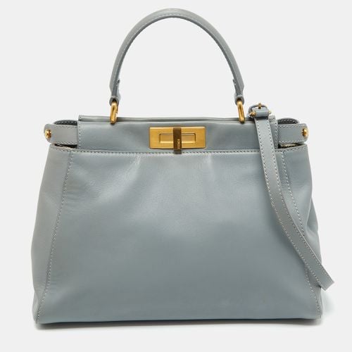 Light Leather Medium Peekaboo Top Handle Bag - Fendi - Modalova