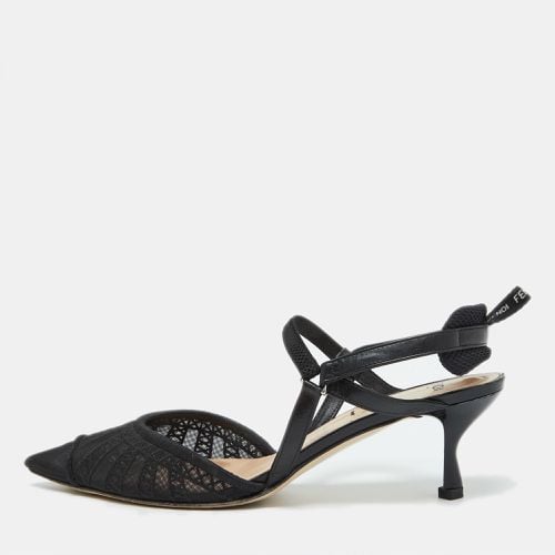 Leather and Mesh Colibri Lite Slingback Pumps Size 39 - Fendi - Modalova