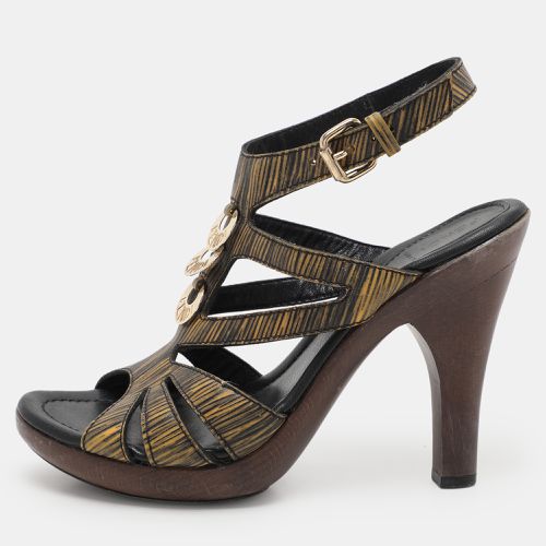 Yellow Leather Embellished Ankle Strap Sandals Size 39 - Fendi - Modalova