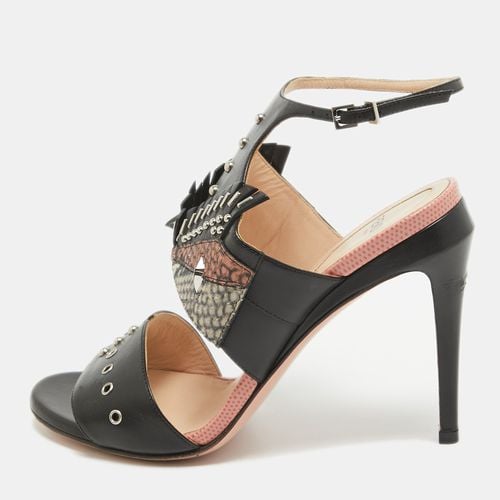 Studded Leather Rocker Bug Ankle-Strap Sandals Size 36 - Fendi - Modalova