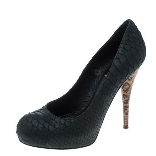 Dark Python Superstar Platform Pumps Size 38 - Fendi - Modalova