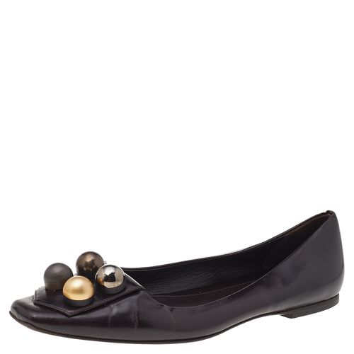 Dark Leather Embellished Ballet Flats Size 39 - Fendi - Modalova