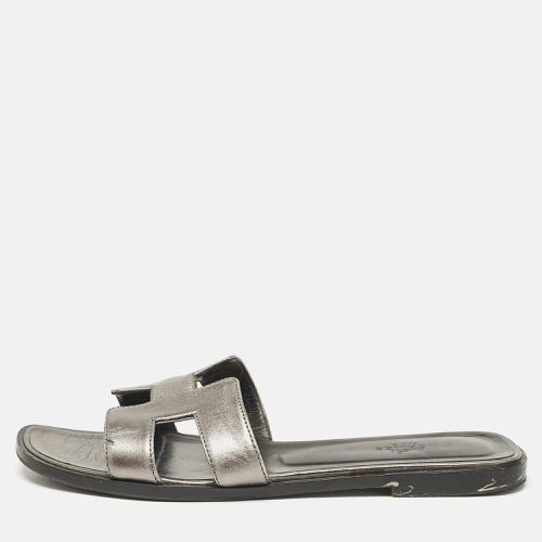 Metallic Leather Oran Flat Slides Size 38 - Hermes - Modalova