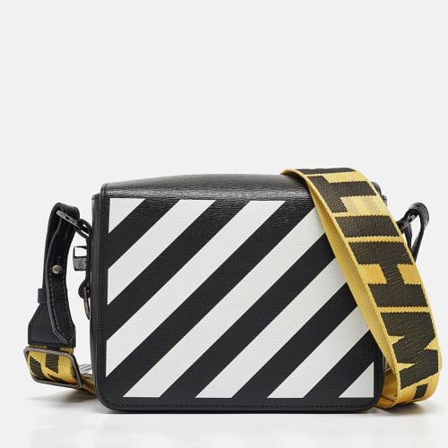 White Diagonal Print Leather Binder Clip Crossbody Bag - Off-White - Modalova