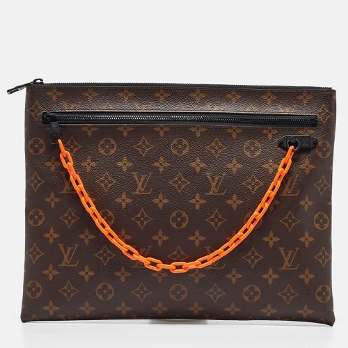 Monogram Canvas Solar Ray Pouch - Louis Vuitton - Modalova