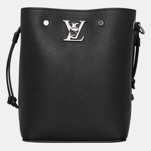 Nano LockMe Bucket Bag - Louis Vuitton - Modalova