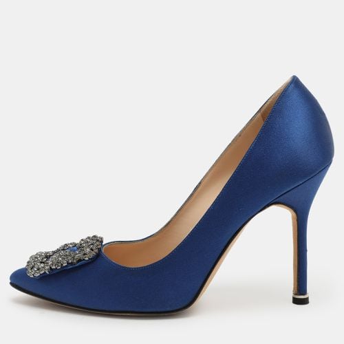 Satin Hangisi Embellished Pumps Size 36.5 - Manolo Blahnik - Modalova