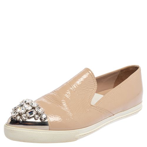 Patent Embellished Cap Toe Slip On Sneakers Size 38 - Miu Miu - Modalova