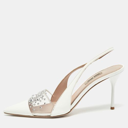 Patent Leather and PVC Crystal Embellished Slingback Pumps Size 39.5 - Miu Miu - Modalova