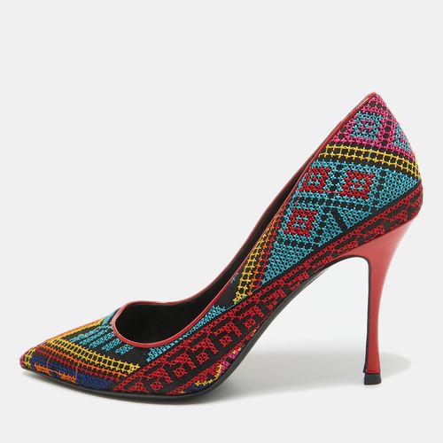 Mexican Embroidered Fabric Pointed Toe Pumps Size 37 - Nicholas Kirkwood - Modalova