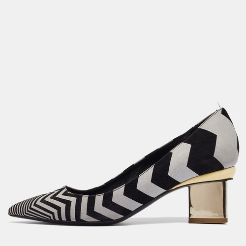 Grey Chevron Suede Block Heel Pumps Size 37 - Nicholas Kirkwood - Modalova