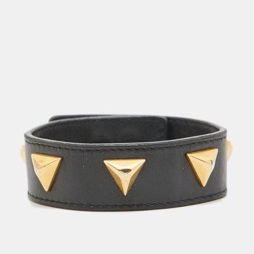 Leather Triangle Studs Gold Tone Cuff Bracelet - Saint Laurent Paris - Modalova