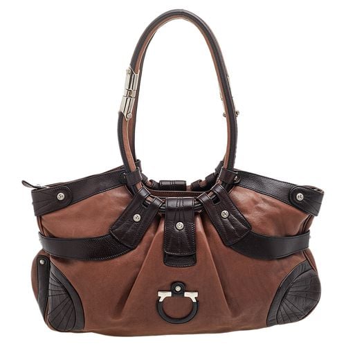 Leather Gancini Shoulder Bag - Salvatore Ferragamo - Modalova