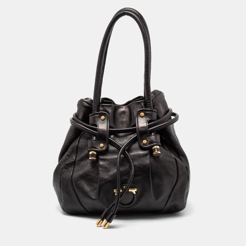 Leather Drawstring Hobo - Salvatore Ferragamo - Modalova