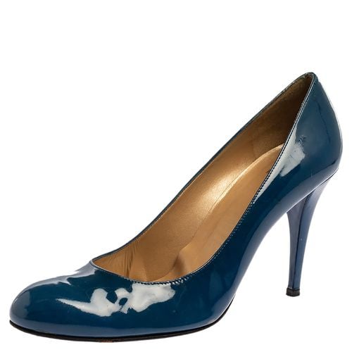 Patent Leather Round Toe Pumps Size 40.5 - Stuart Weitzman - Modalova