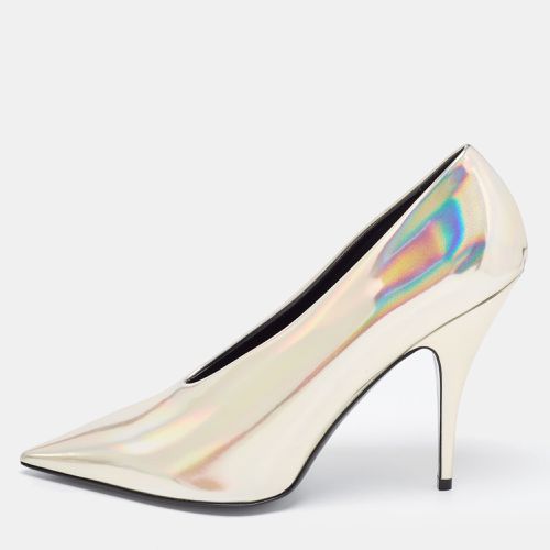 Iridescent Faux Patent Leather V Neck Pointed Toe Pumps Size 40.5 - Stella McCartney - Modalova