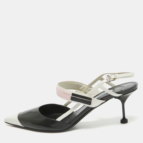 White Leather and Rubber Slingback Pumps Size 40.5 - Prada - Modalova