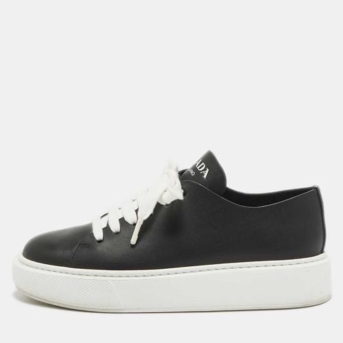 Leather Low Top Sneakers Size 37 - Prada - Modalova