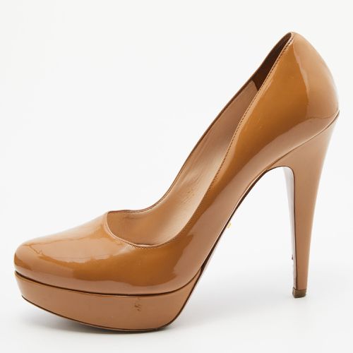 Patent Leather Platform Pumps Size 38.5 - Prada - Modalova