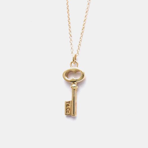 K Rose Oval Key Pendant Necklace - Tiffany & Co. - Modalova