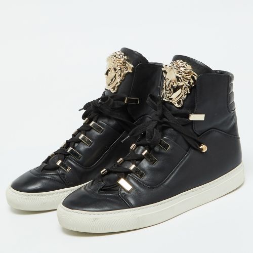 Leather Medusa High Top Sneakers Size 39 - Versace - Modalova