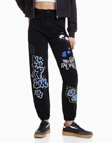 Jeans Jogger Grafiti Mujer 40 - Bershka - Modalova