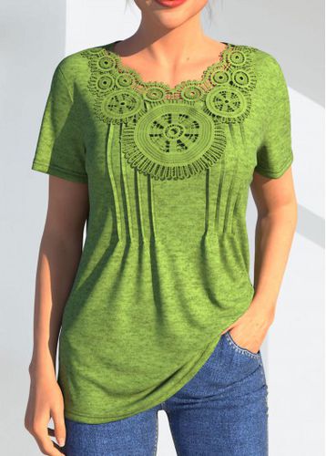 Light Green Lace Stitching Crinkle Chest T Shirt - unsigned - Modalova