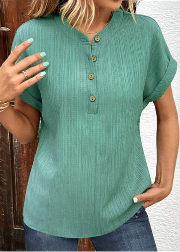 Green Button Short Sleeve V Neck T Shirt - unsigned - Modalova