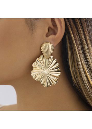 Iron Detail Lotus Leaf Design Gold Earrings - unsigned - Modalova