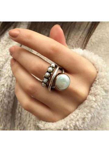 Silvery White Round Alloy Detail Ring - unsigned - Modalova