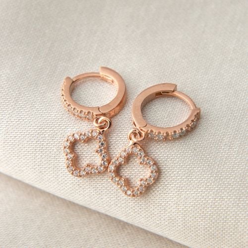 Rose Gold Flower Hoop Earrings - Elika - Modalova