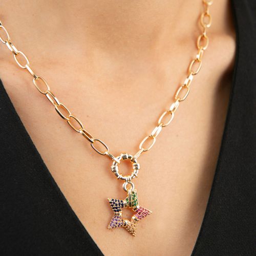 Gold Heart Necklace - Elika - Modalova