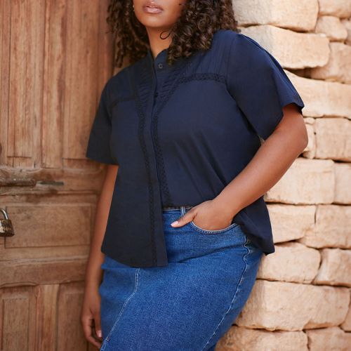 Navy Cotton Voile Mix Blouse - Live Unlimited - Modalova